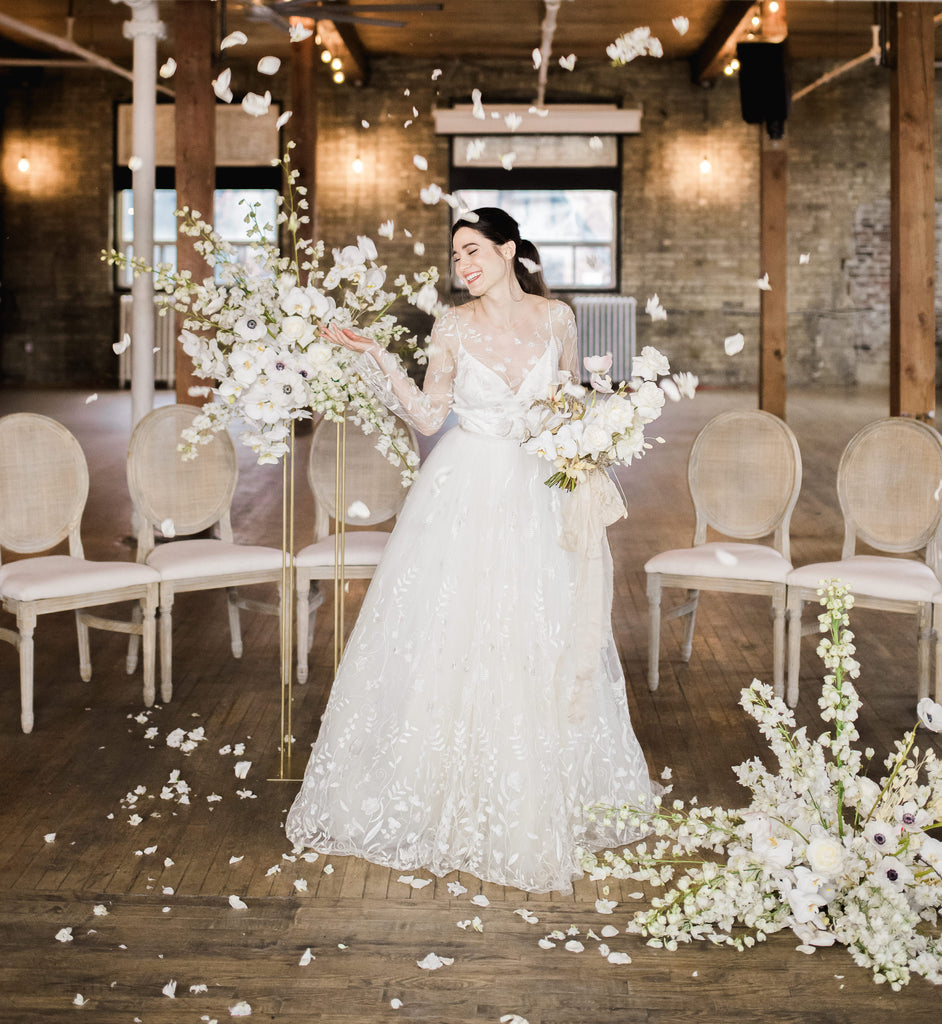 Your Wedding Flower Guide:  Everything You Need to Know About Ordering Wedding Flowers with Wild North