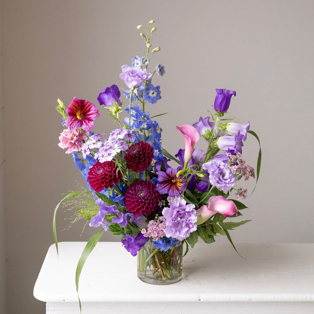 Vase Arrangement Flower Subscription