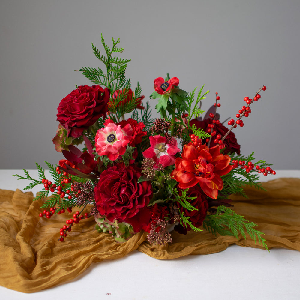 Rose Red - Festive Centrepiece