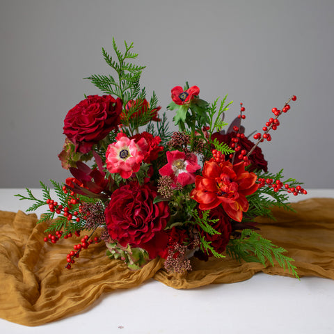 Rose Red - Festive Centrepiece