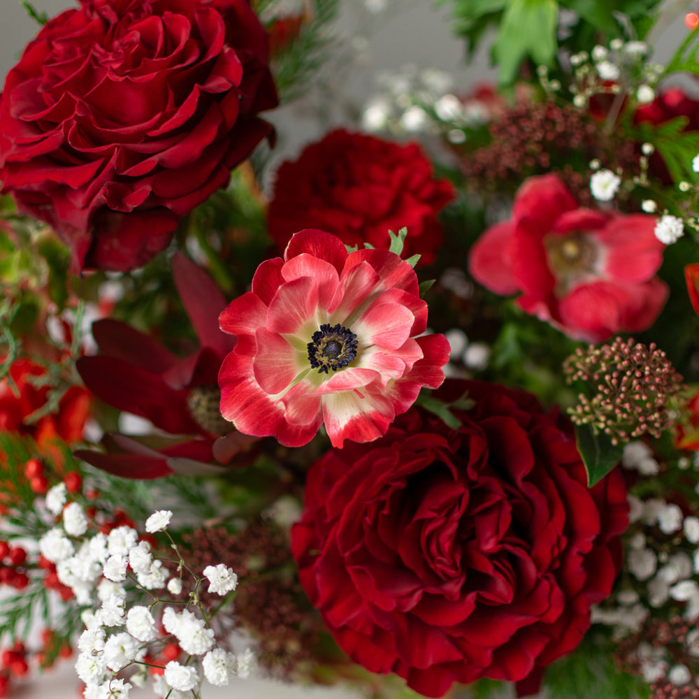 Rose Red - Festive Centrepiece