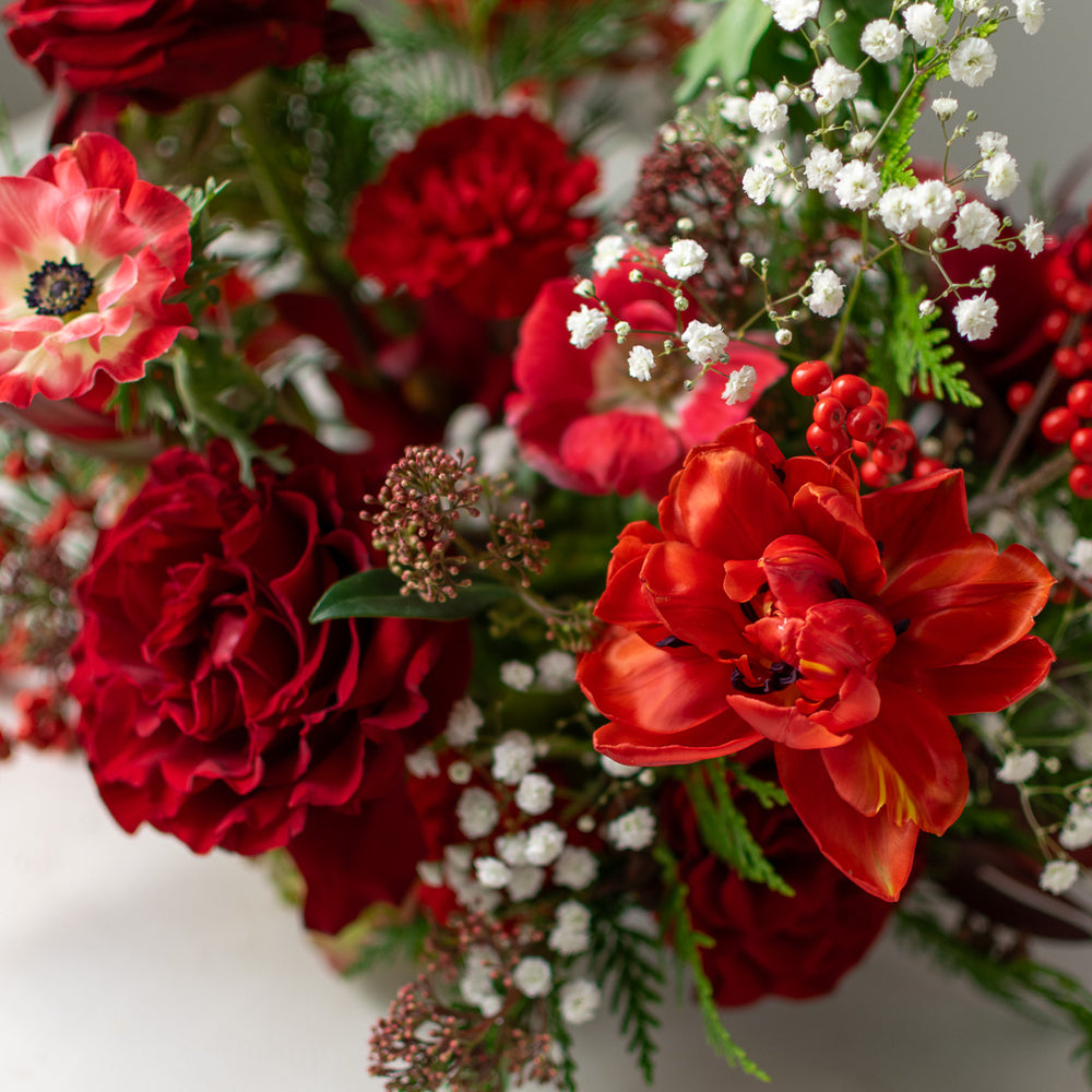 Rose Red - Festive Centrepiece