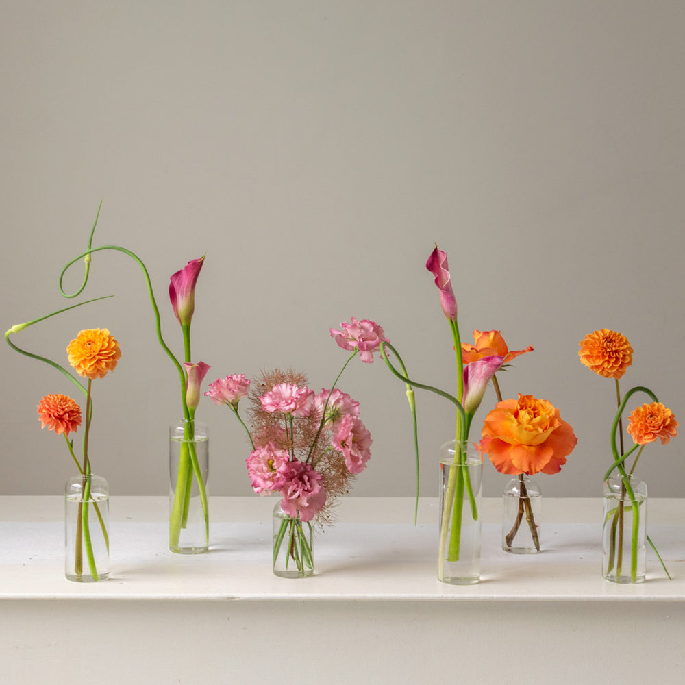 Simple Bud Vase (glass)