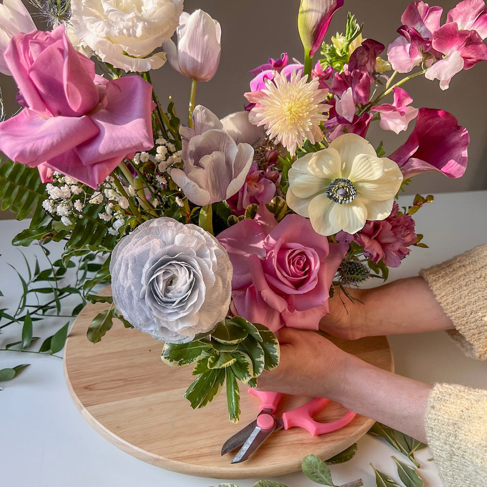 Virtual Workshop: Glass Vase Arrangement (Flowers delivered to your door).