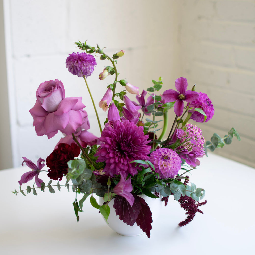 vase centrepiece arrangement for events or weddings in toronto 